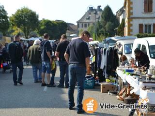 Photo de l'événement 27e marché aux puces, fête du lavoir dimanche 29 septembre