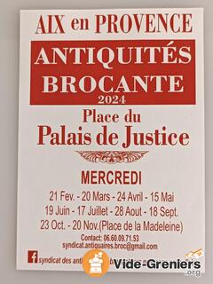 Photo de l'événement Antiquites brocante du palais de justice