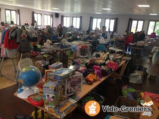 Photo de l'événement Bourse aux jouets ,miniatures,livres , vêtements et divers