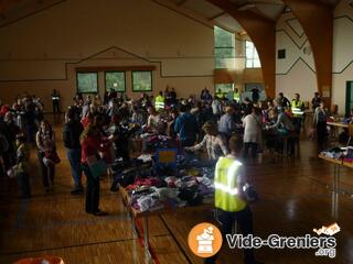 Photo de l'événement Bourse aux vêtements 0-14 ans - matériel de puériculture