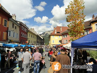 Photo de l'événement Brocante d'automne- Braderie des commerçants bonnevillois