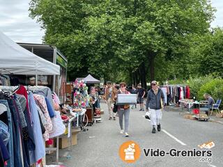 Photo de l'événement Grand vide-greniers de Saint Ouen des Toits