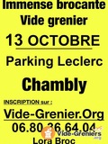 Photo Immense Brocante- Vide grenier Parking Leclerc Chambly à Chambly