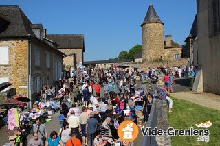 Photo de l'événement Le plus grand vide grenier de la mayenne