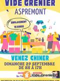 Photo vide grenier d'automne à Aspremont