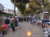 Photo Vide grenier dressing à Limoux