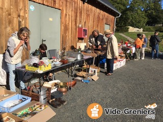 Photo de l'événement Vide Grenier du café Associatif de Lerné