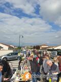 Photo vide-grenier du Comité des fêtes à L'Hôpital-le-Grand