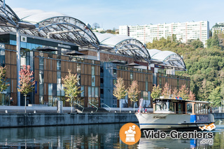 Photo de l'événement Le Vide-Grenier du pôle de commerces Confluence