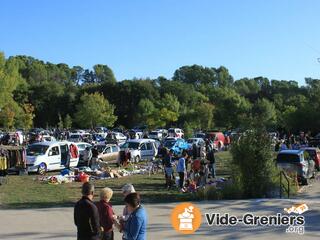 Photo de l'événement Vide grenier et petites puces