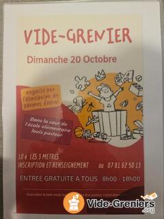 Photo de l'événement Vide grenier organisé par association de parents d'élèves