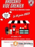 Photo vide grenier des Prédateurs à Vierzon