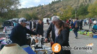 Photo de l'événement Vide grenier de Saint-Genis