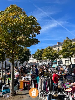 Photo de l'événement Vide-grenier de Toutes-Aides