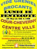 Photo Vide greniers brocante à Cour-Cheverny