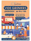 Vide-greniers de la villa opaline