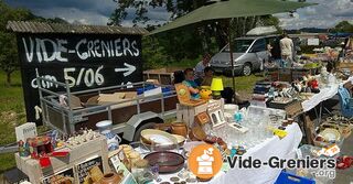 Photo de l'événement Vide Greniers de Marcillac la Croze